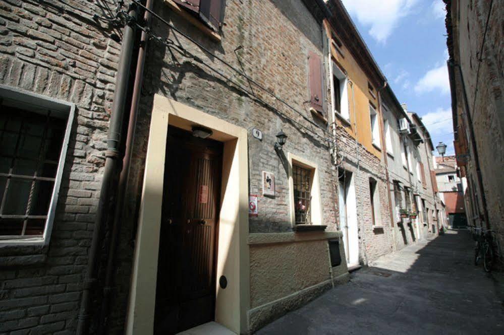 Le Stanze Di Torcicoda แฟร์รารา ภายนอก รูปภาพ